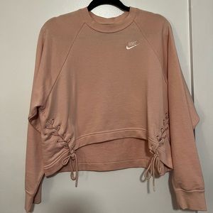 womens nike cropped sweatshirt